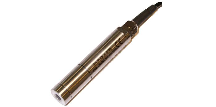 Optical oxygen sensor: luminophore method, no electrolyte or membrane swaps, low-maintenance over several years.